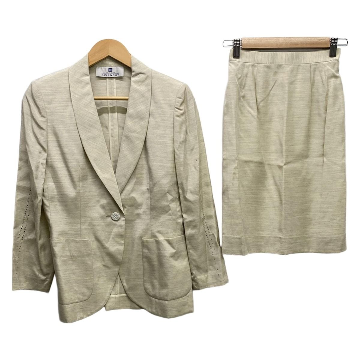 GIVENCHY(ジバンシー) スカートスーツ レディース美品 - アイボリー×ライトグレー 4,399円