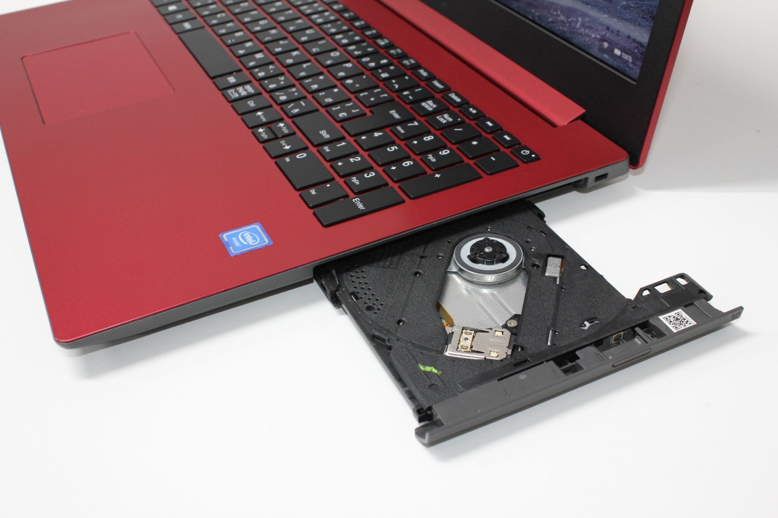 中古ノートPC】NEC〈LAVIE NS150/KAR〉Intel Celeron/SSD240GB/メモリ 