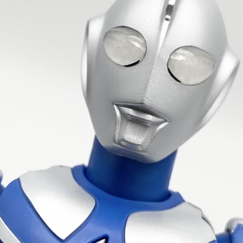 中古】開封 S.H.Figuarts ウルトラマンコスモス ルナモード バンダイ