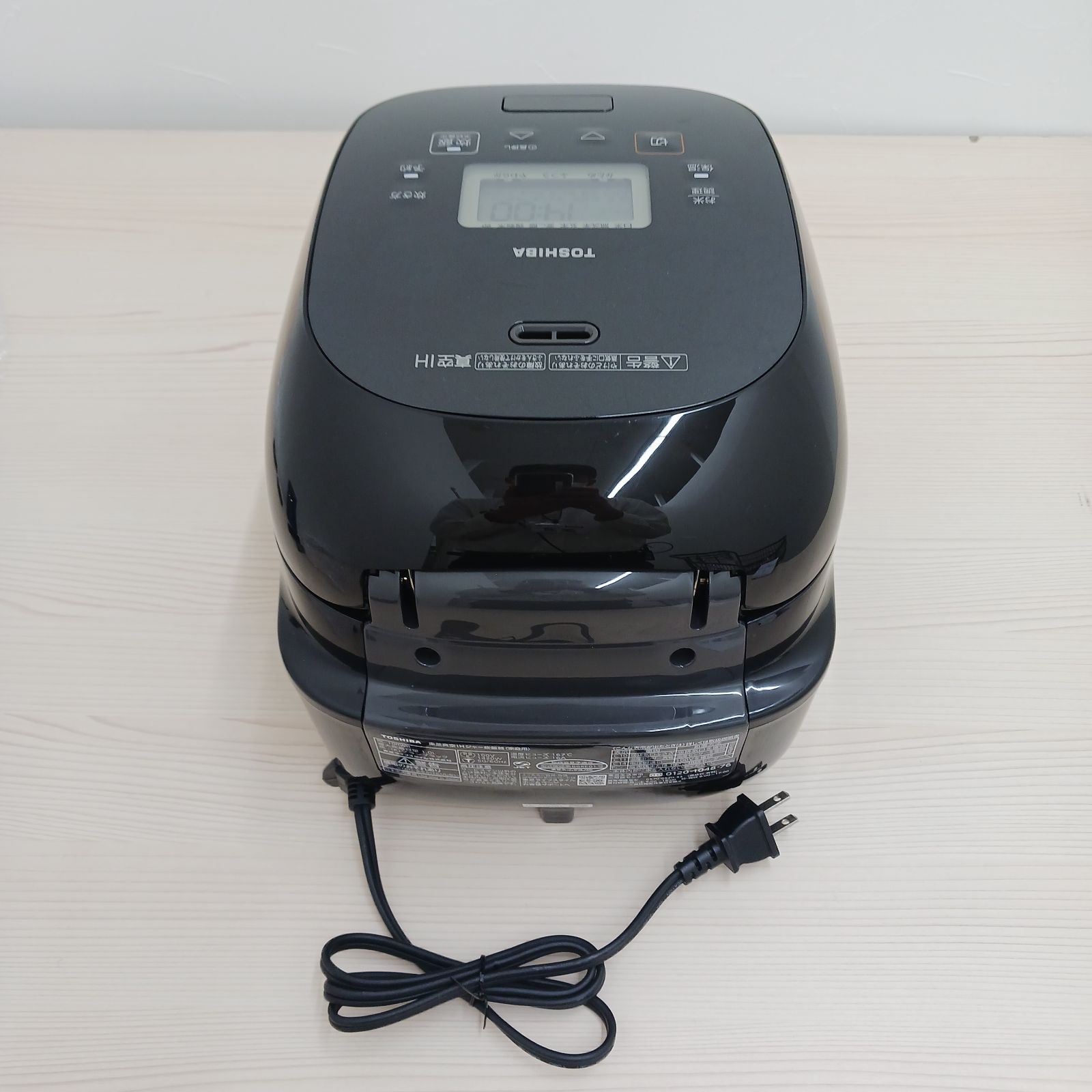 展示商品】 東芝 TOSHIBA 炊飯器 5.5合 真空IHジャー炊飯器 炎匠炊き 