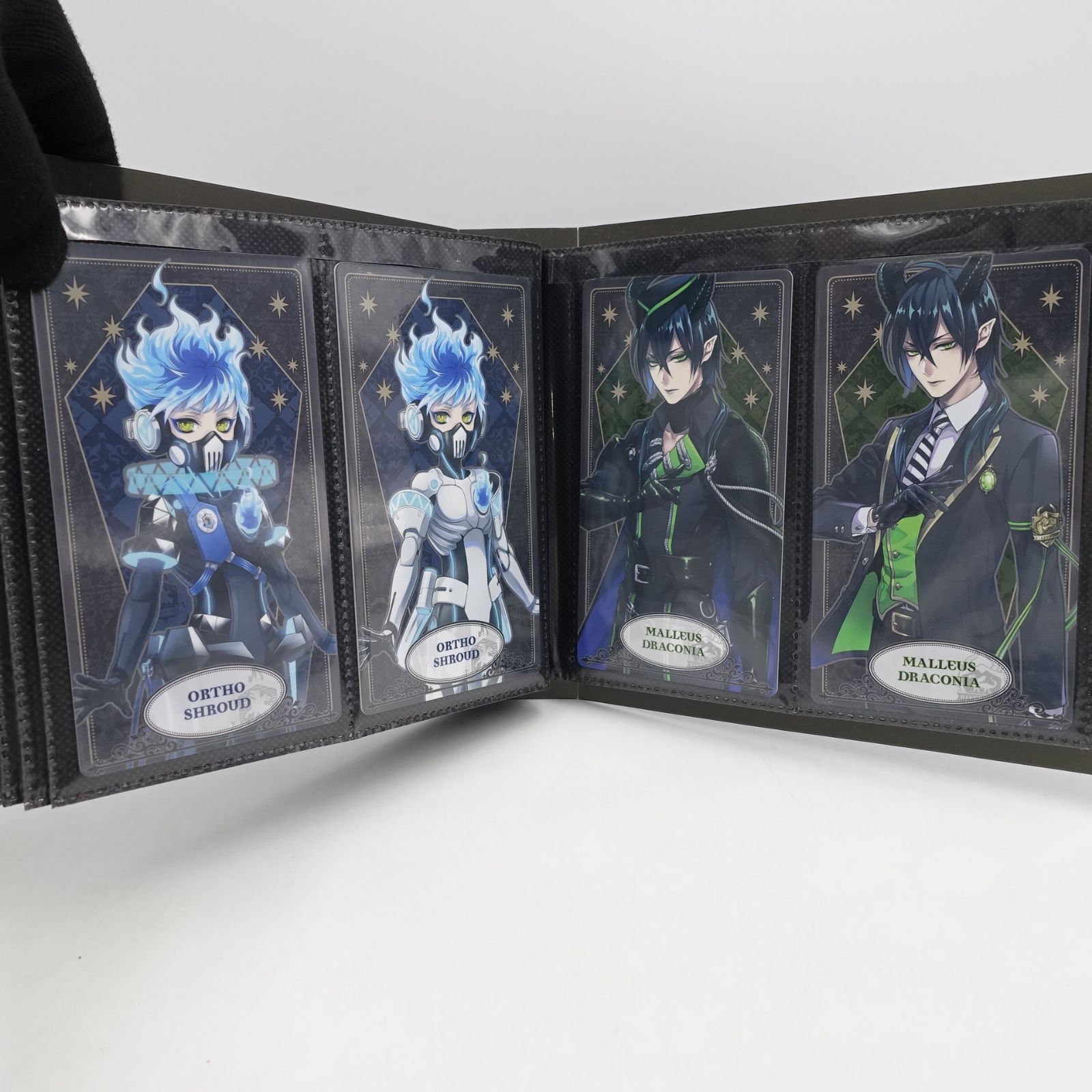 ディズニー ツイステッドワンダーランド アルカナカードコレクション