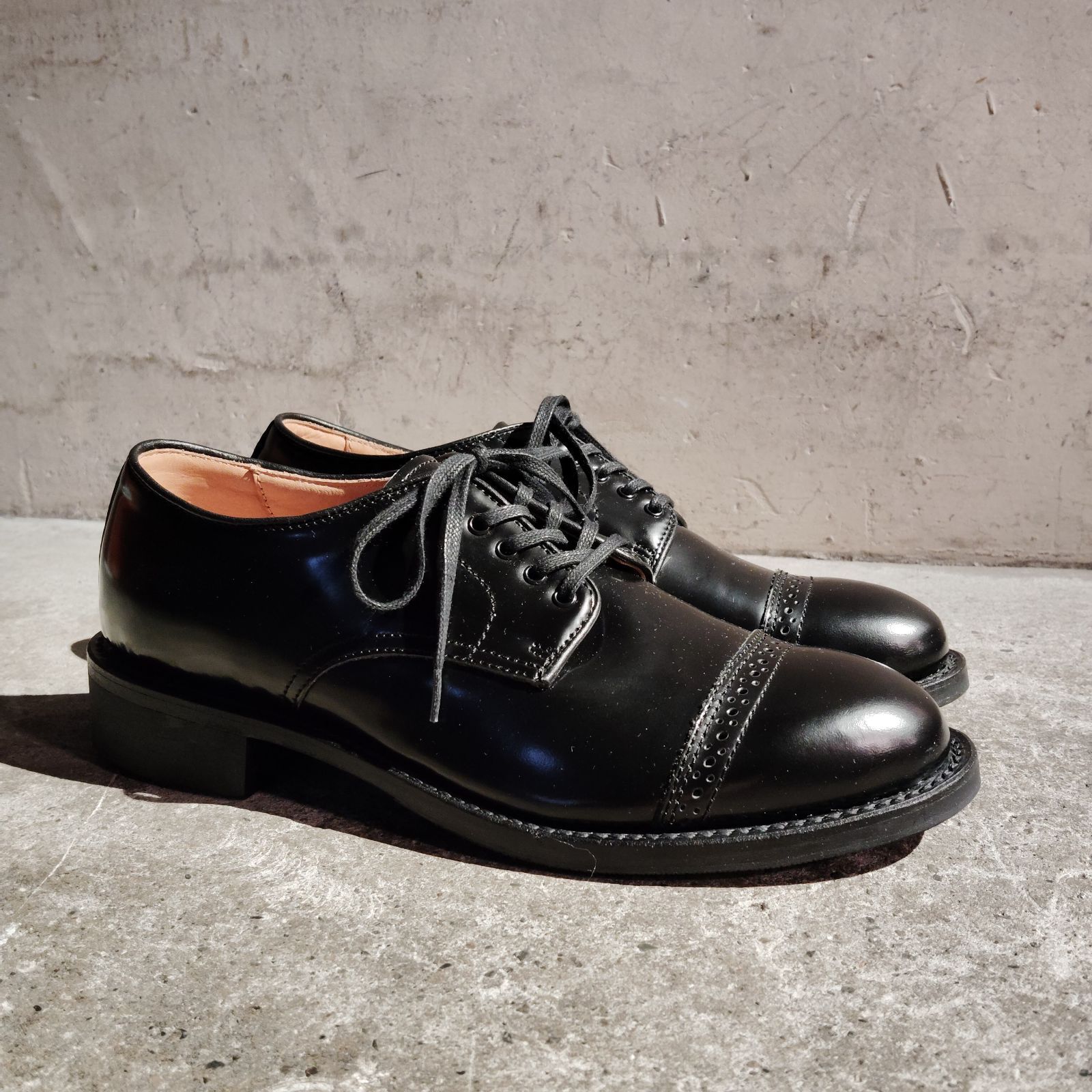 THE CRIME パンチドキャップドレストゥシューズ ストレートチップ 25cm