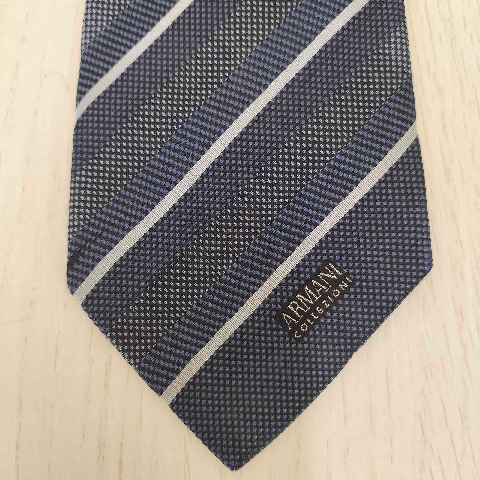 アルマーニコレツィオーニ ARMANI COLLEZIONI レジメンタル ネクタイ