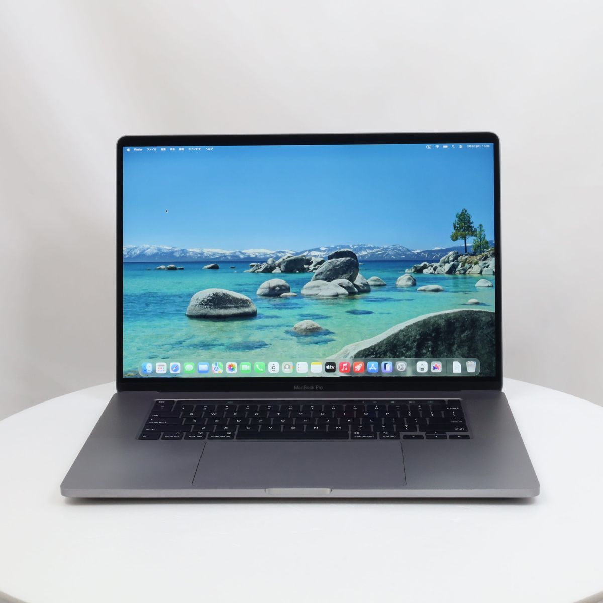 MacBook Pro 16