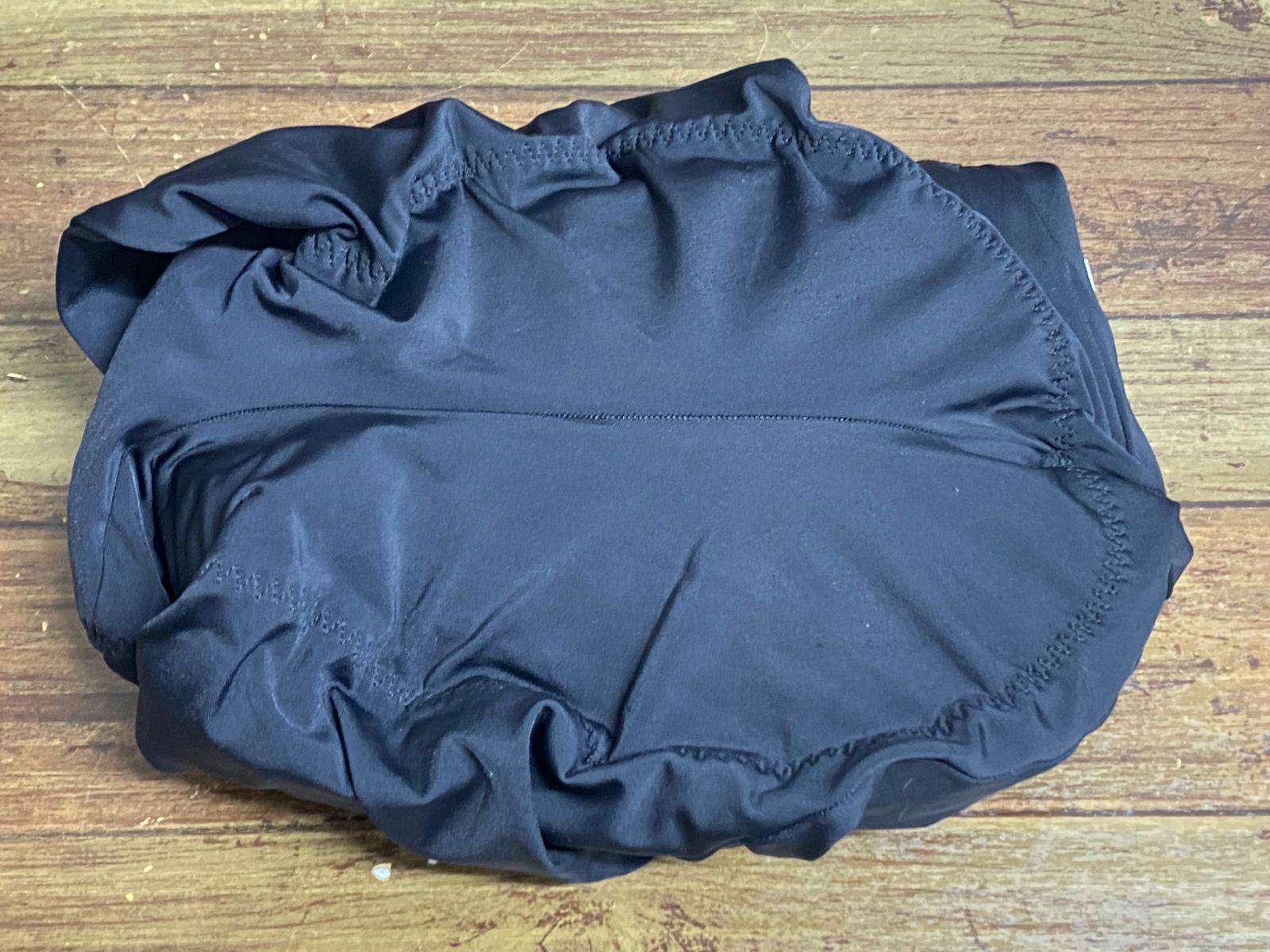 ASSOS ビブショーツ お得，新品 JO856 アソス assos FI UNO GP S5 ビブショーツ 黒 XL ※スレ