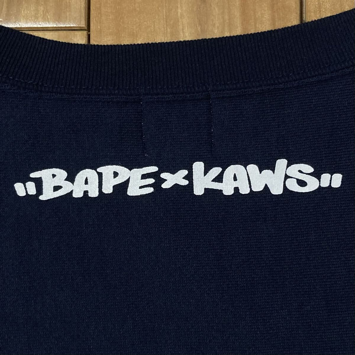 ☆激レア☆ KAWS × BAPE LOGO 長袖スウェット Sサイズ ネイビー a