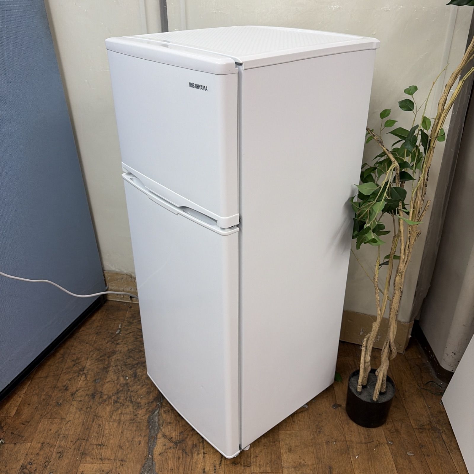 名古屋市近郊配送設置無料】R485 ☀️ 2024年製の高年式！ アイリス 