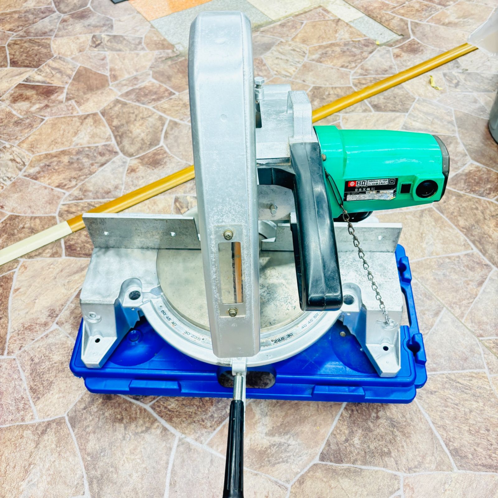 日立工機 卓上マルノコ C15F 【中古動作確認済み！】【越谷店】 - メルカリ