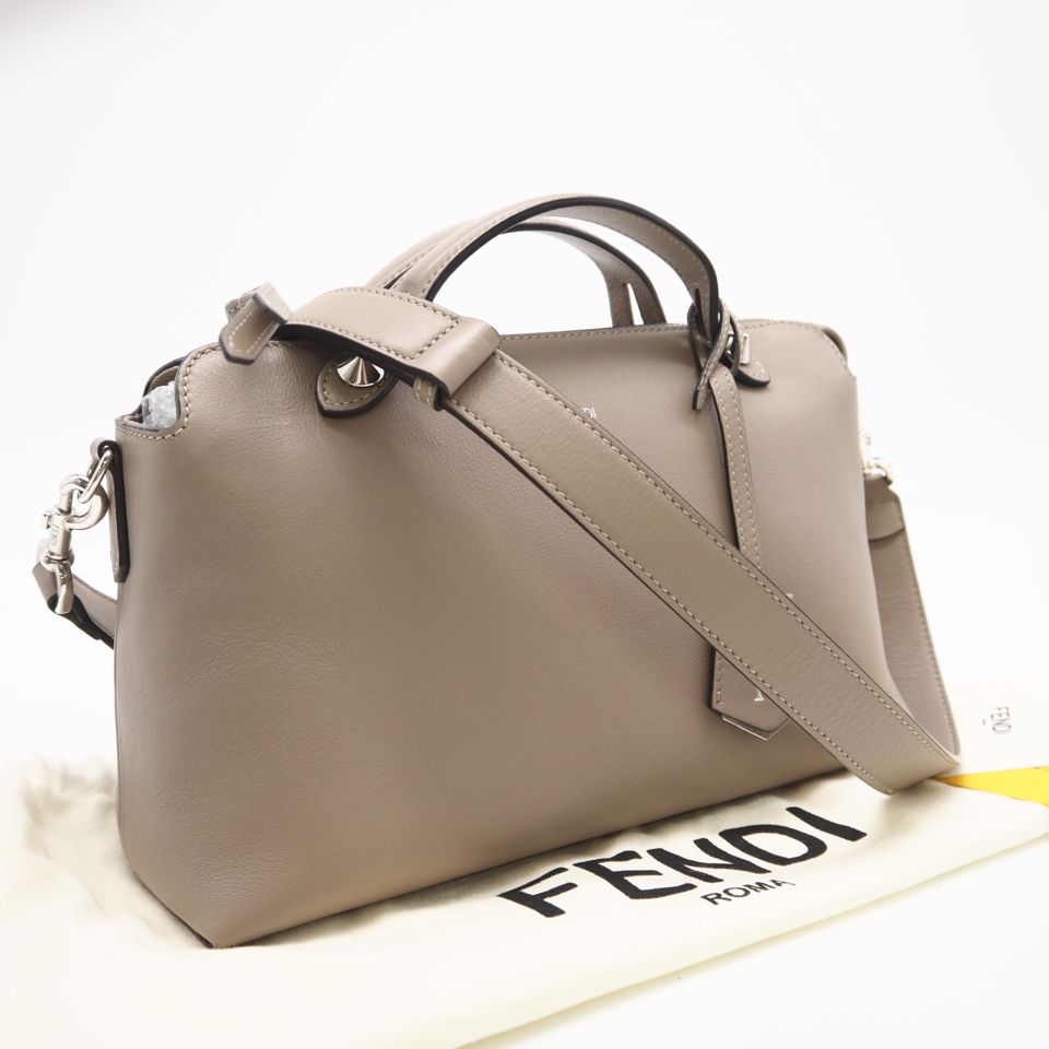 ☆3日以内返品可☆ 美品 FENDI フェンディ バイザウェイ ☆3日以内返品可☆ 美品 FENDI フェンディ バイザウェイ