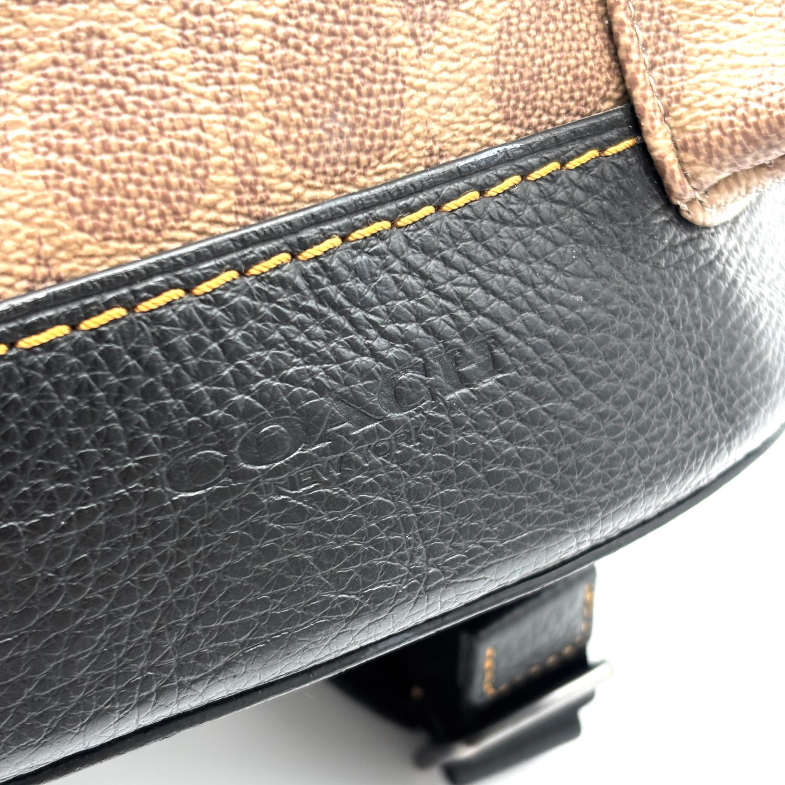 未使用に近い COACH コーチ ワーナー バックパック シグネチャー 