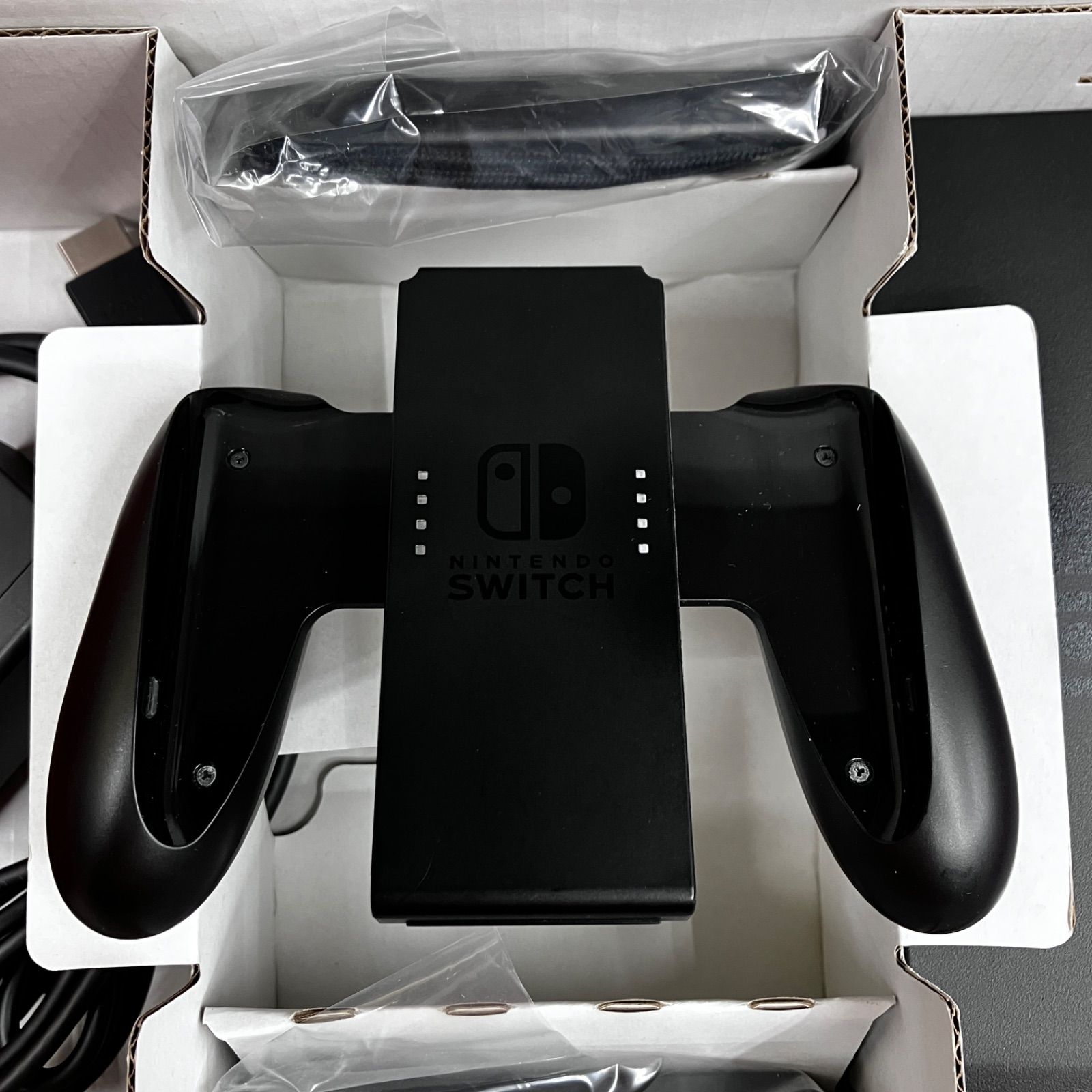 中古 Switch バッテリー強化版 グレー 本体 2020年製 - メルカリ