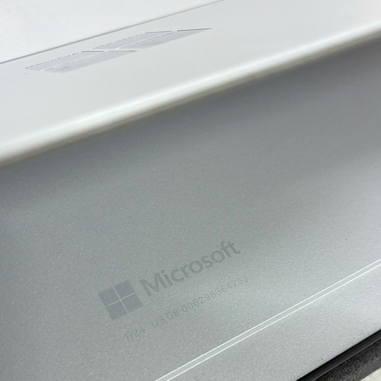 ジャンク Surface Pro 4 128GB 部品取り- メルカリ