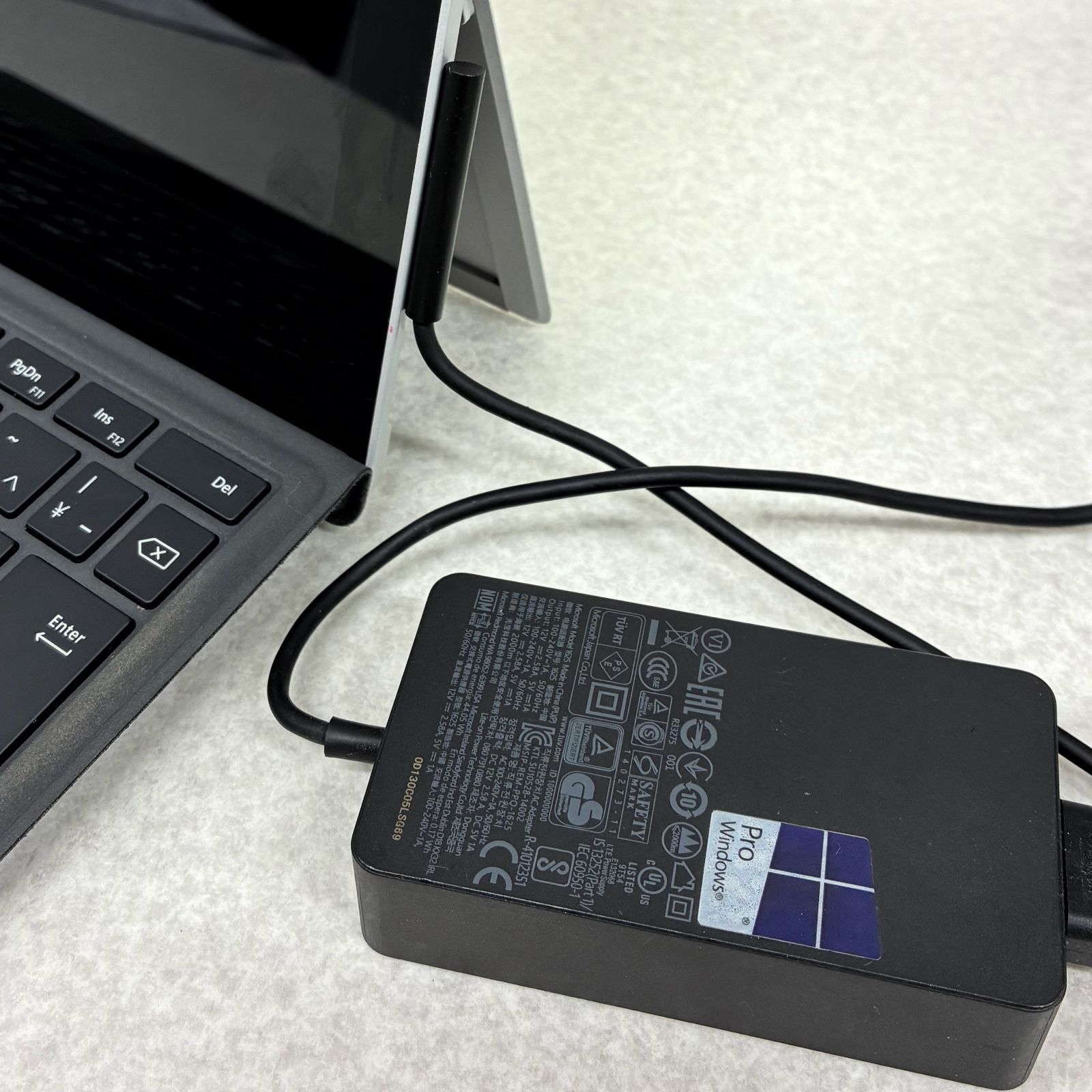 Surface Pro4 液晶パネル フレーム付き 割れなし ジャンク 部品取り ジャンク Surface Pro 4 128GB 部品取り- メルカリ