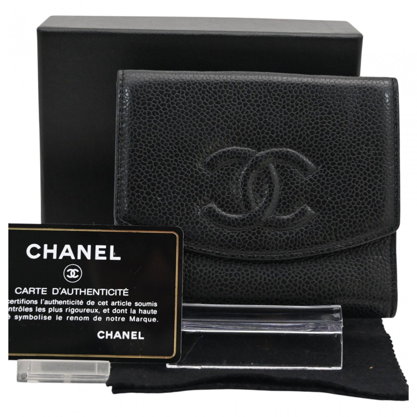 CHANEL ココマーク レザー 折りたたみ財布 ブラック 中古【sm0607667】
