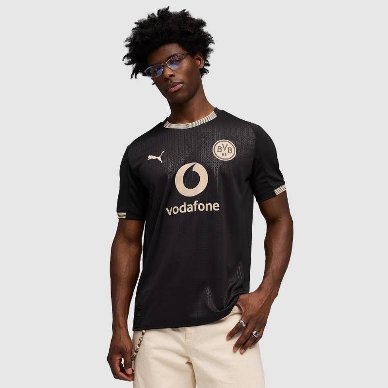 送料無料・匿名配送】Puma プーマ ドルトムント 25/26 公式 スペシャル