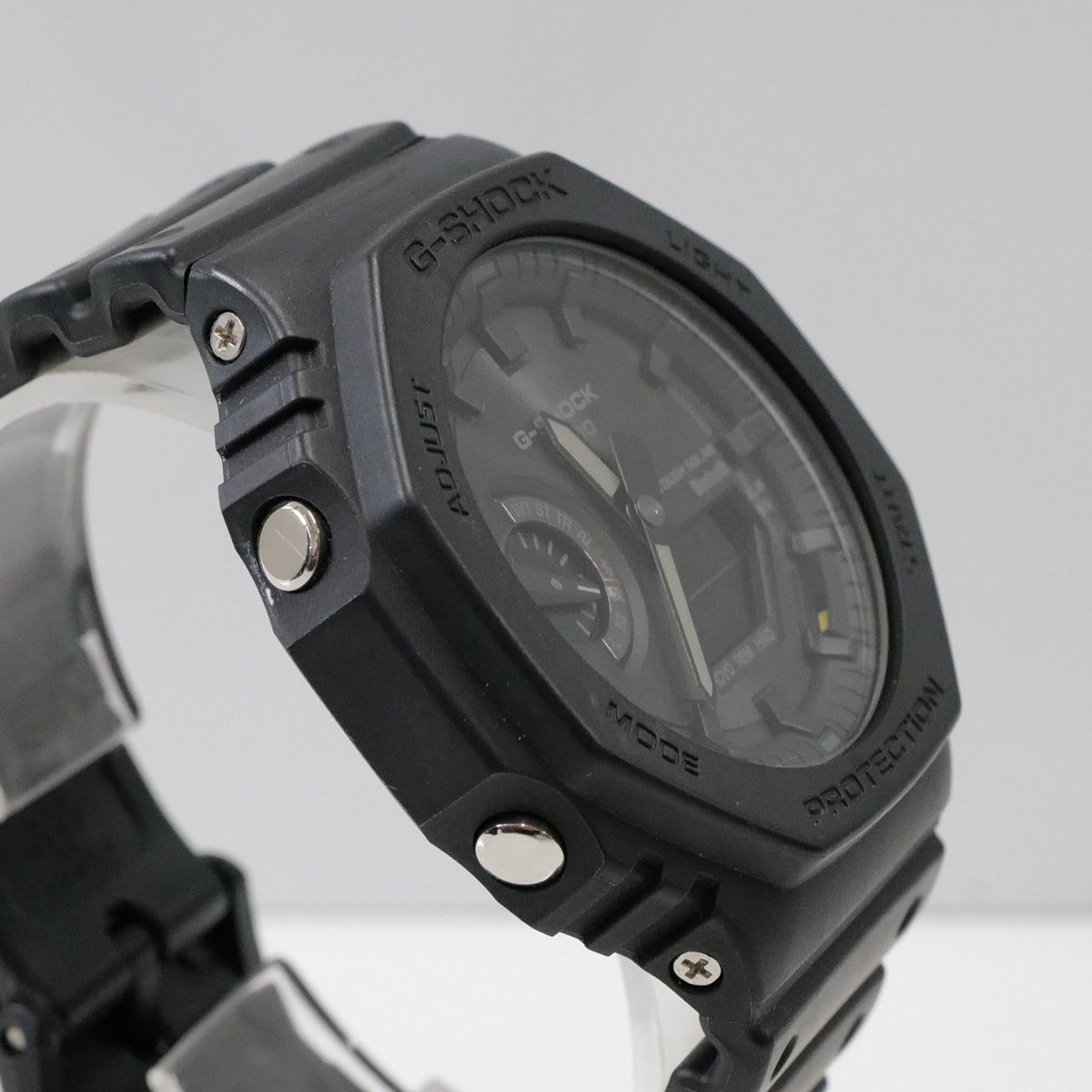 CASIO G-SHOCK GA-B2100 メンズ 腕時計 USED超美品 アナデジ カーボン