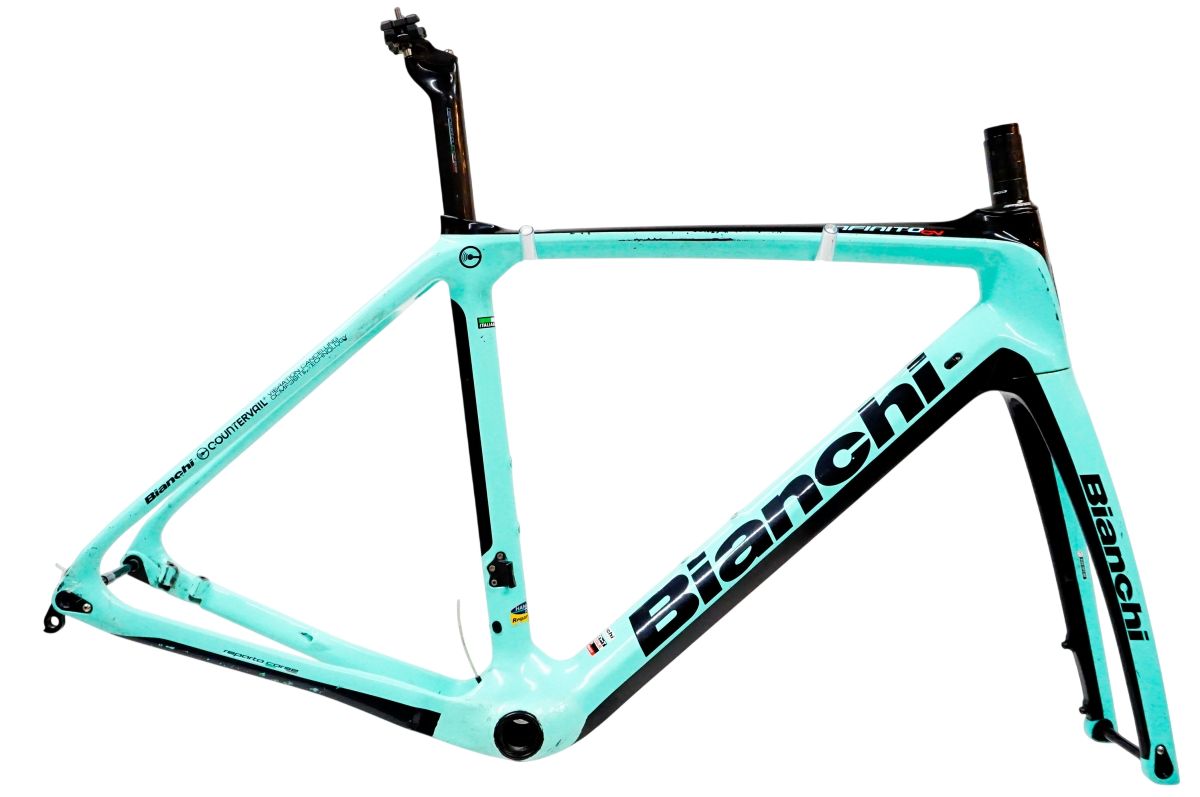 Bianchi INFINITO CV 57ロードバイクフレーム　ジャンク Bianchi INFINITO CV 57ロードバイクフレームジャンク
