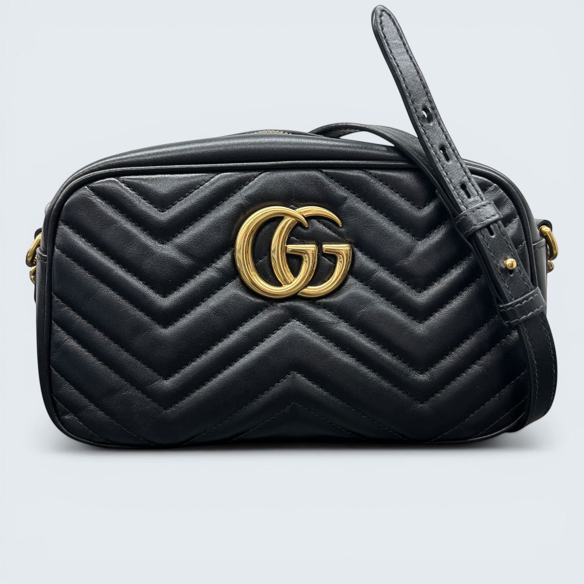 GUCCI 美品 グッチ GGマーモント スモール カメラバッグ チェーン 