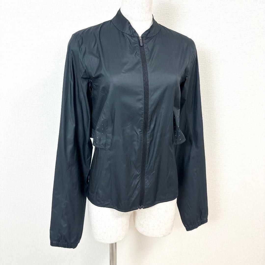 【美品】 lululemon ジップアップ長袖ジャケット 2 ネイビーブラック 美品】 lululemon ジップアップ長袖ジャケット 2 ネイビーブラック
