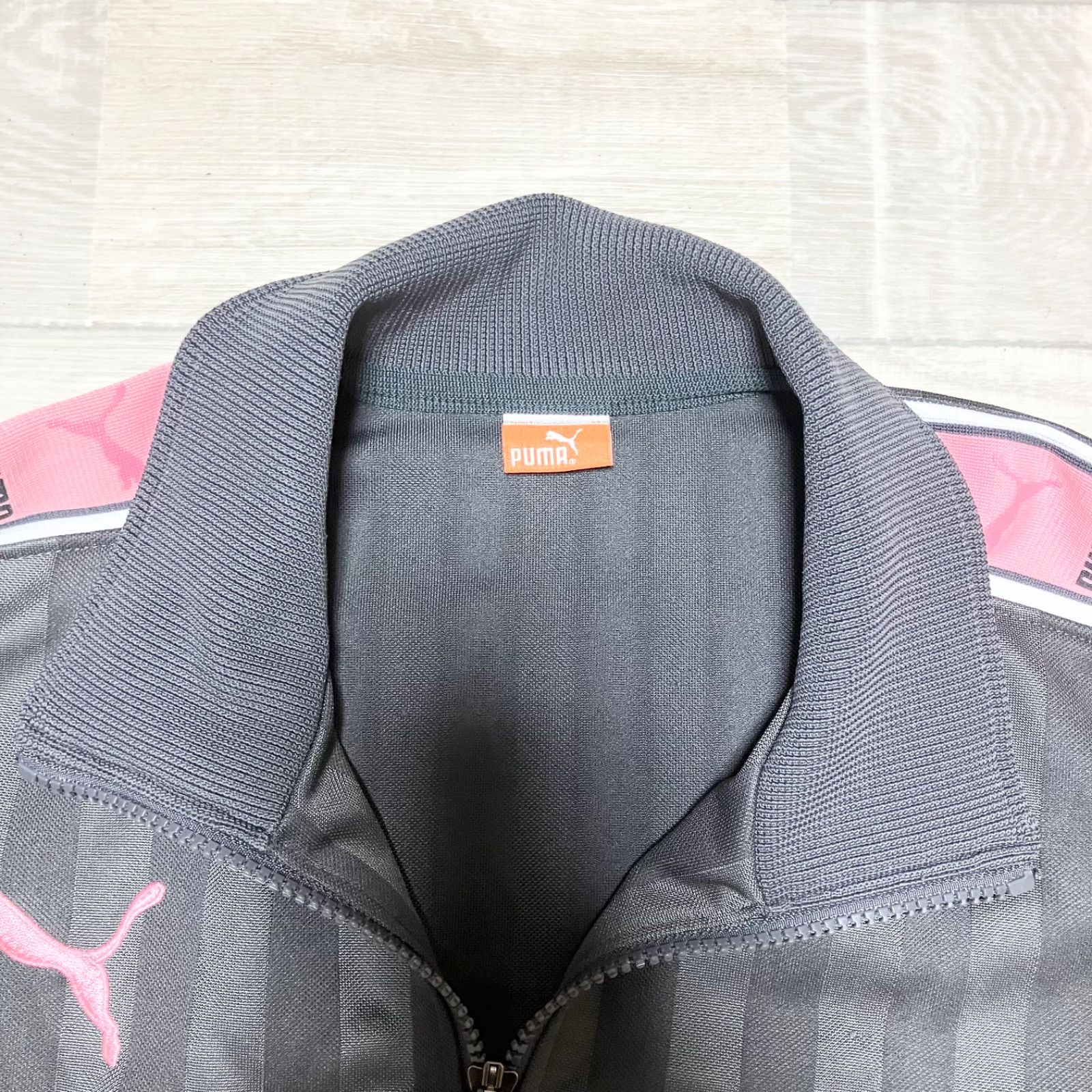 廃盤品 人気色 PUMA プーマ ジャージ ピンク レディス 上下
