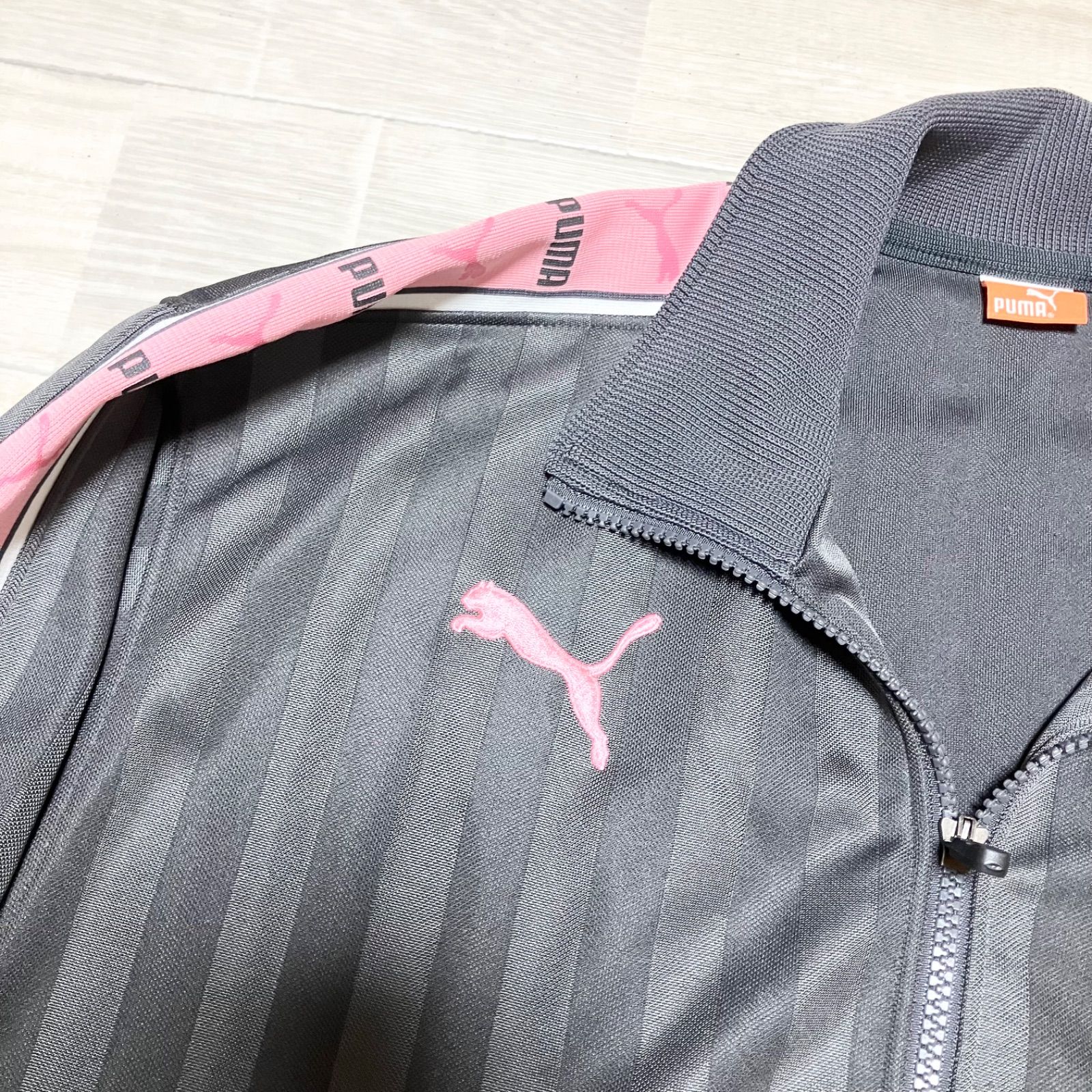 廃盤品 人気色 PUMA プーマ ジャージ ピンク レディス 上下