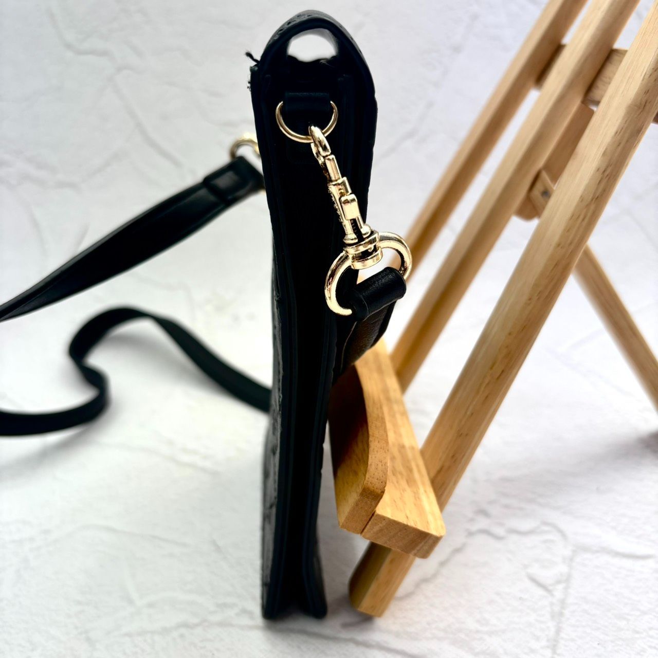 極美品】Maison de FLEUR/メゾンデフルール スマホショルダー フェイク 