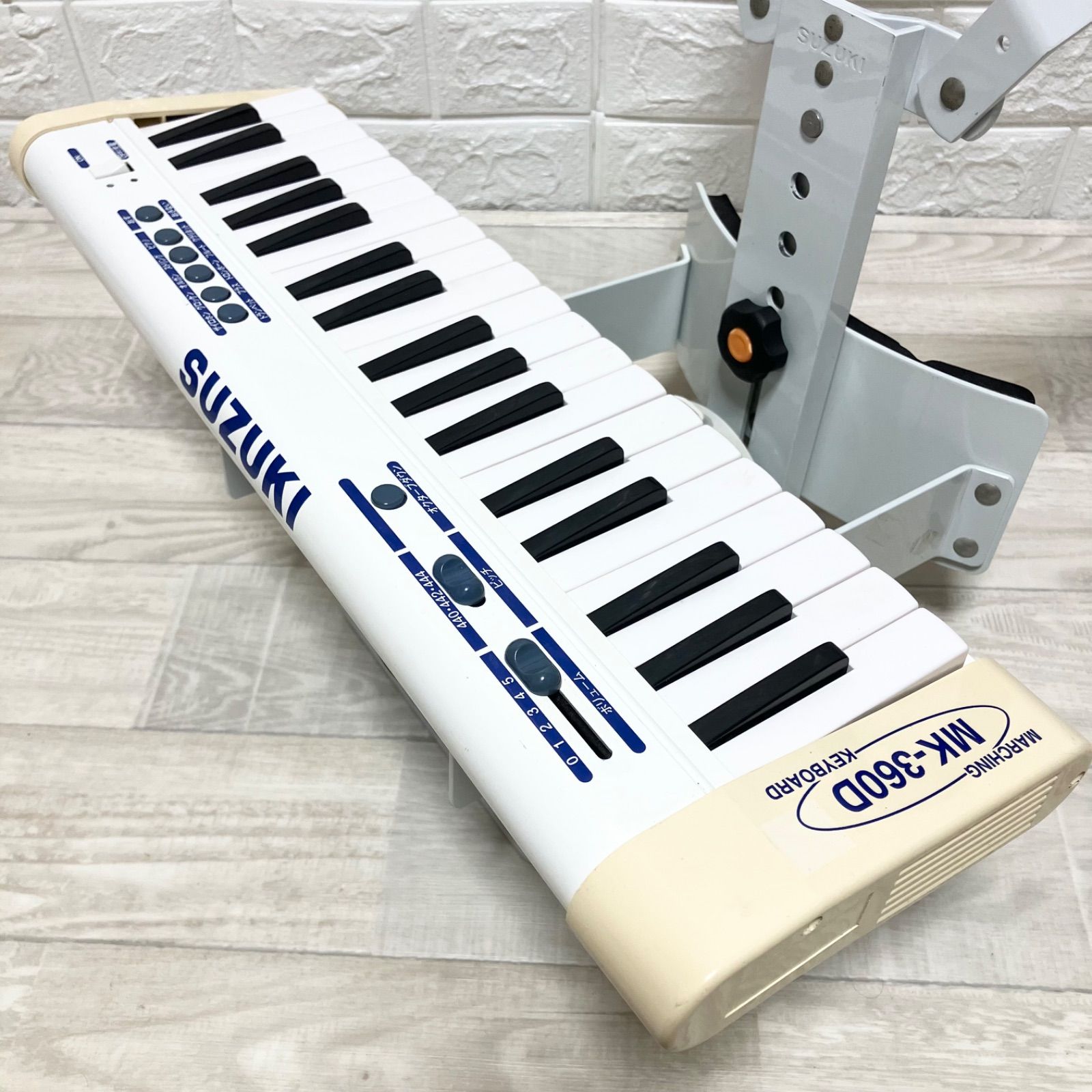 SUZUKI マーチングキーボード MK-360D - メルカリ