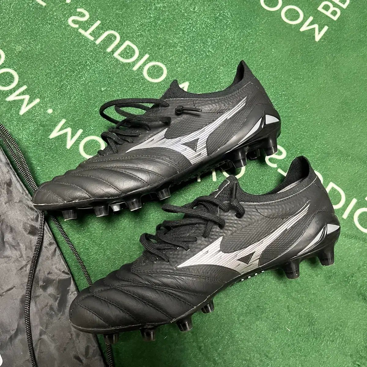 Mizuno Morelia Neo IV Beta Elite SG Unlimited Black - Black⁄Galaxy