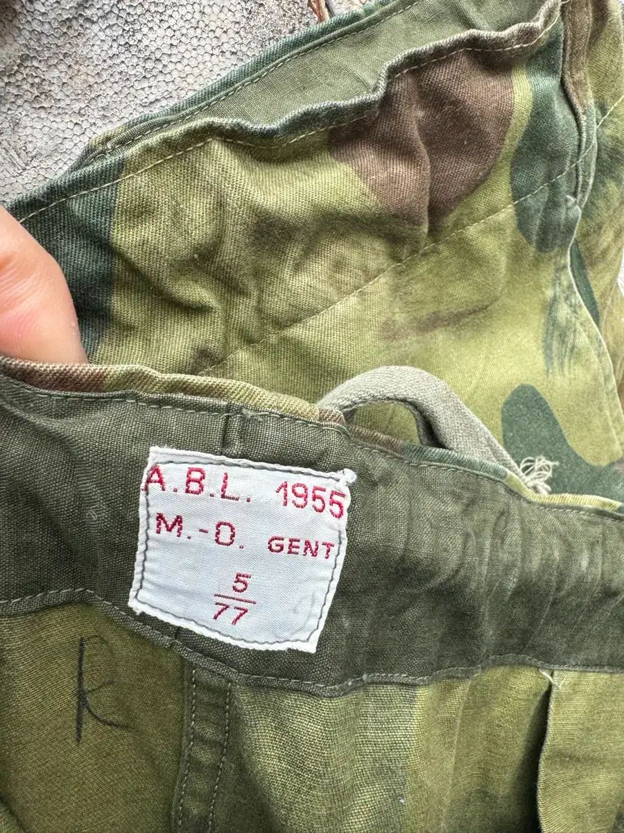 50s ベルギー軍 オリジナル ブラッシュストローク カモ パンツ 50s ベルギー軍 オリジナル ブラッシュストローク カモ パンツ