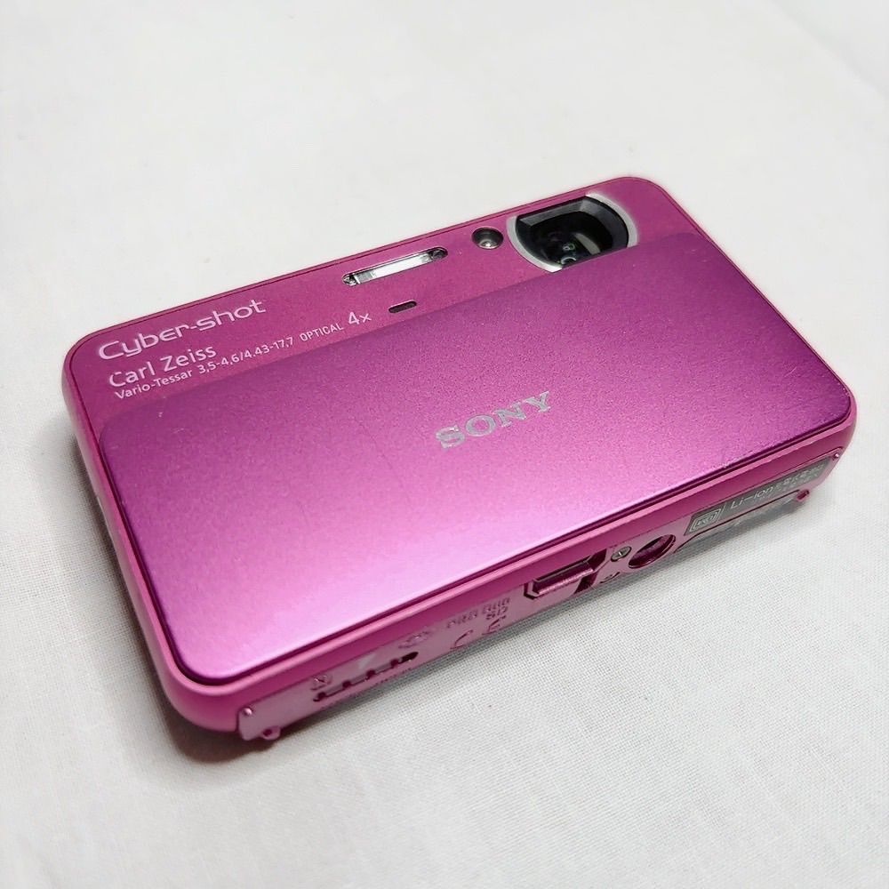 ピンクが映えるコンパクトデジカメ！SONY Cyber-shot 充実付属品セット 