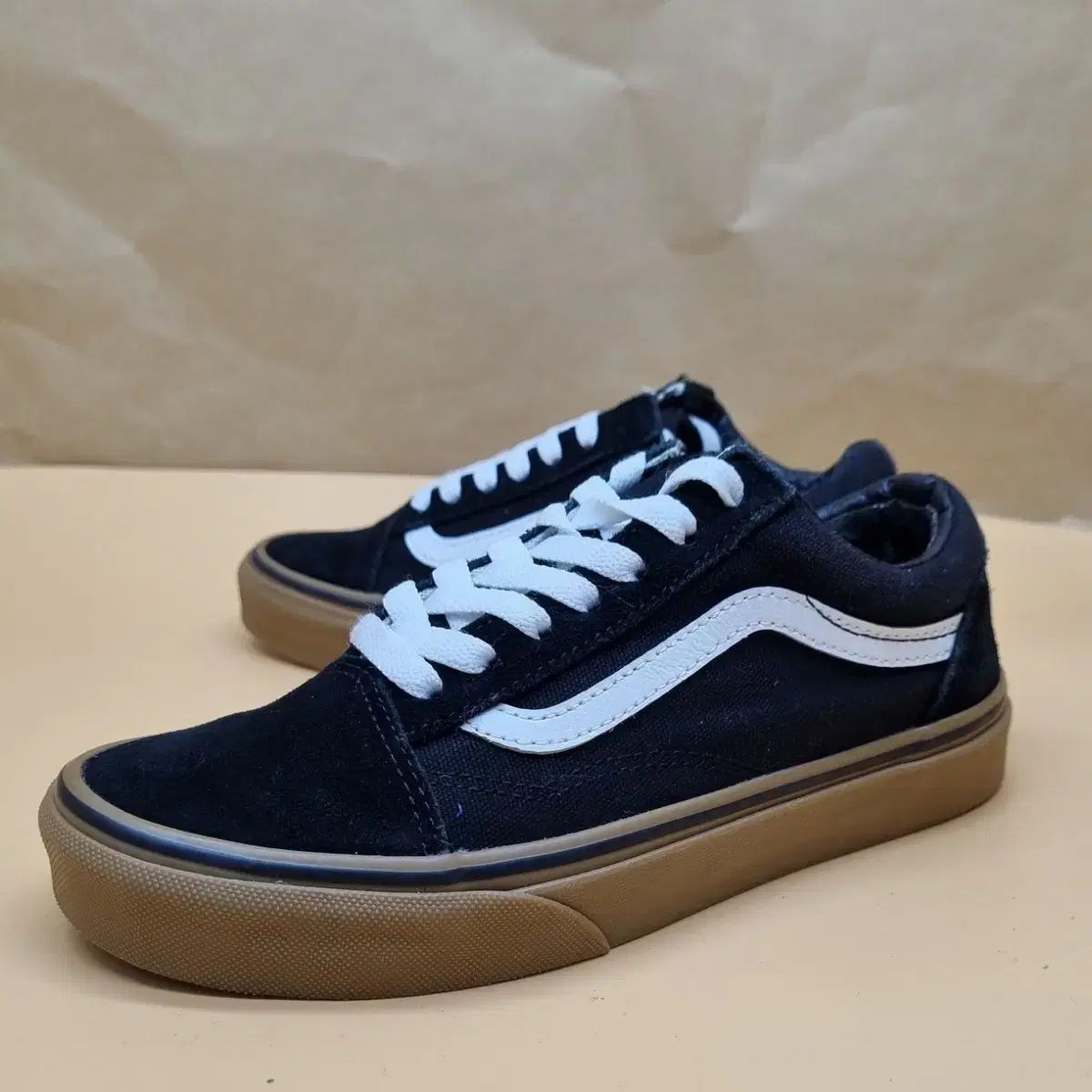 VANS オールドスクール ガムソール スニーカー 225 - メルカリ