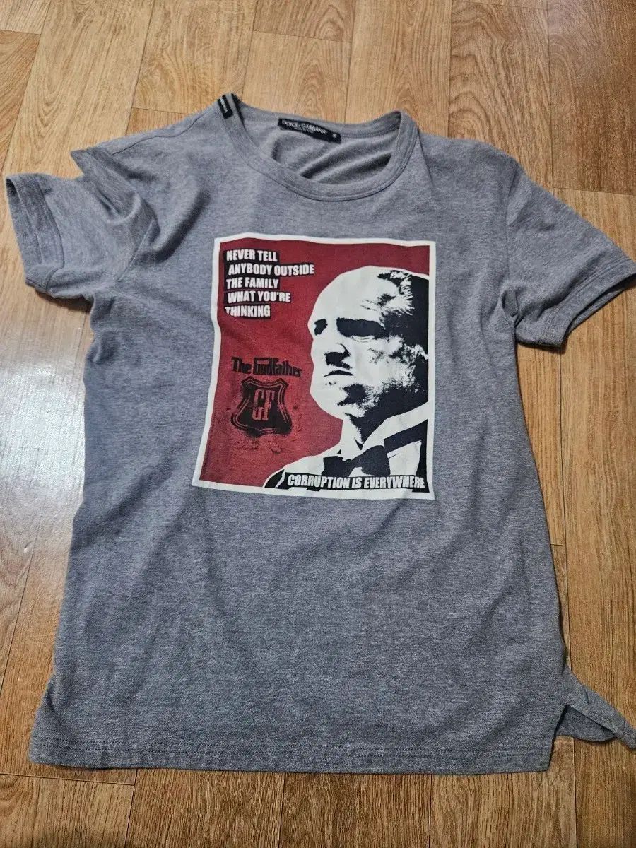 正規品) ドルチェ&ガッバーナ 大理父 Tシャツ グレー 46 - メルカリ 正規品) ドルチェ&ガッバーナ 大理父 Tシャツ グレー 46 - メルカリ