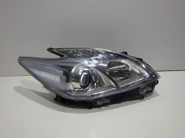 プリウス 30系 前期 ヘッドライト 左右セット　ハロゲン コイト 47-29 プリウス 右ヘッドライト ハロゲン ZVW30 前期 47-29 ホ 81130-47371