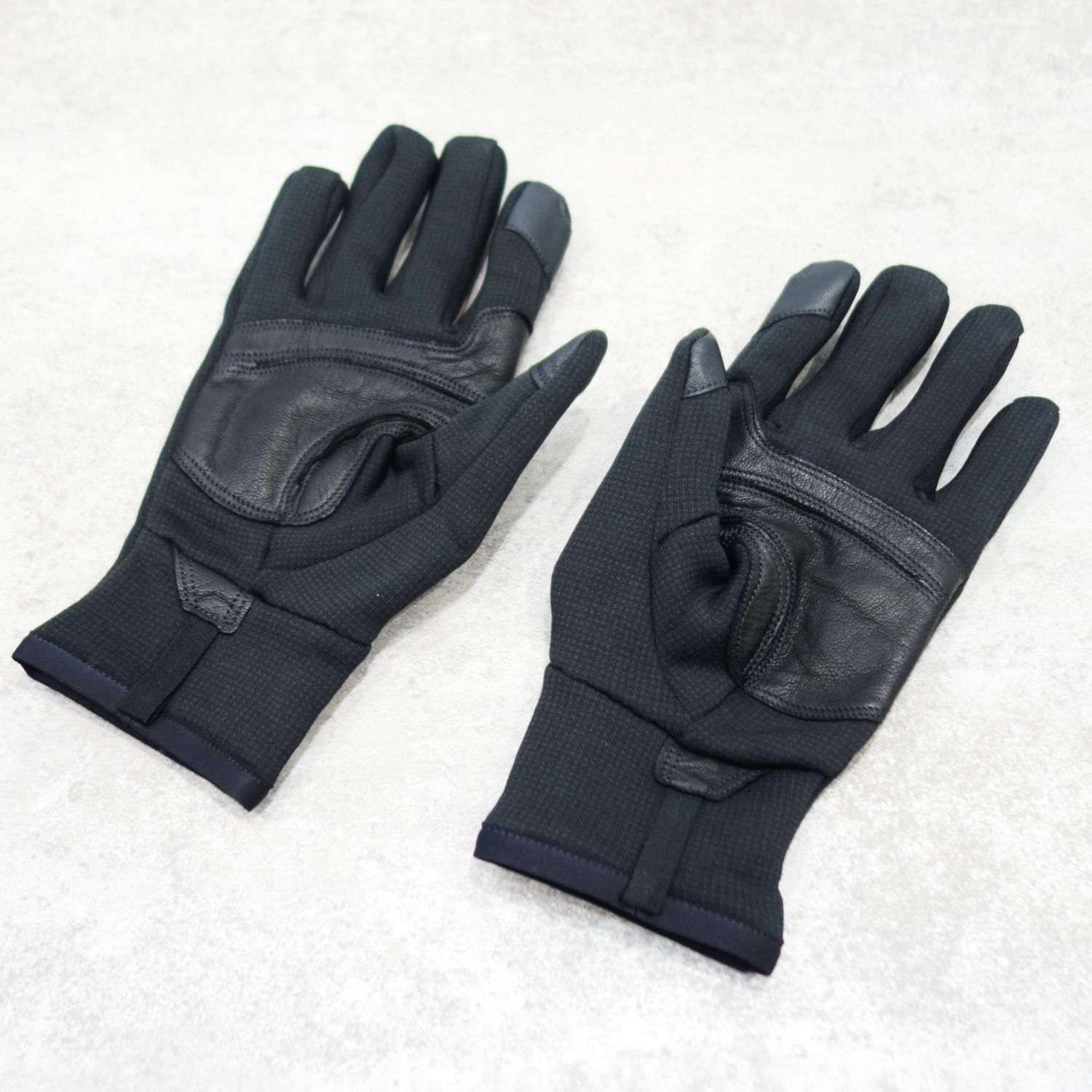 極美品 アークテリクス ARCTERYX Rivet Glove リベット グロ - メルカリ
