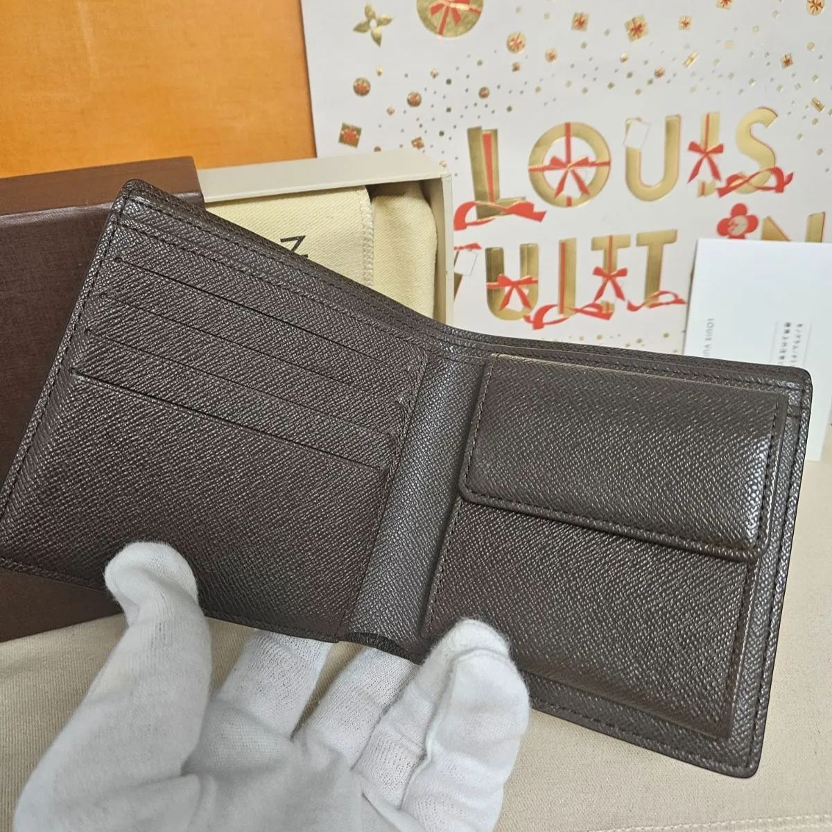 使用わずか】ルイヴィトン ダミエ エベヌ ポルトフォイユ マルコ NM