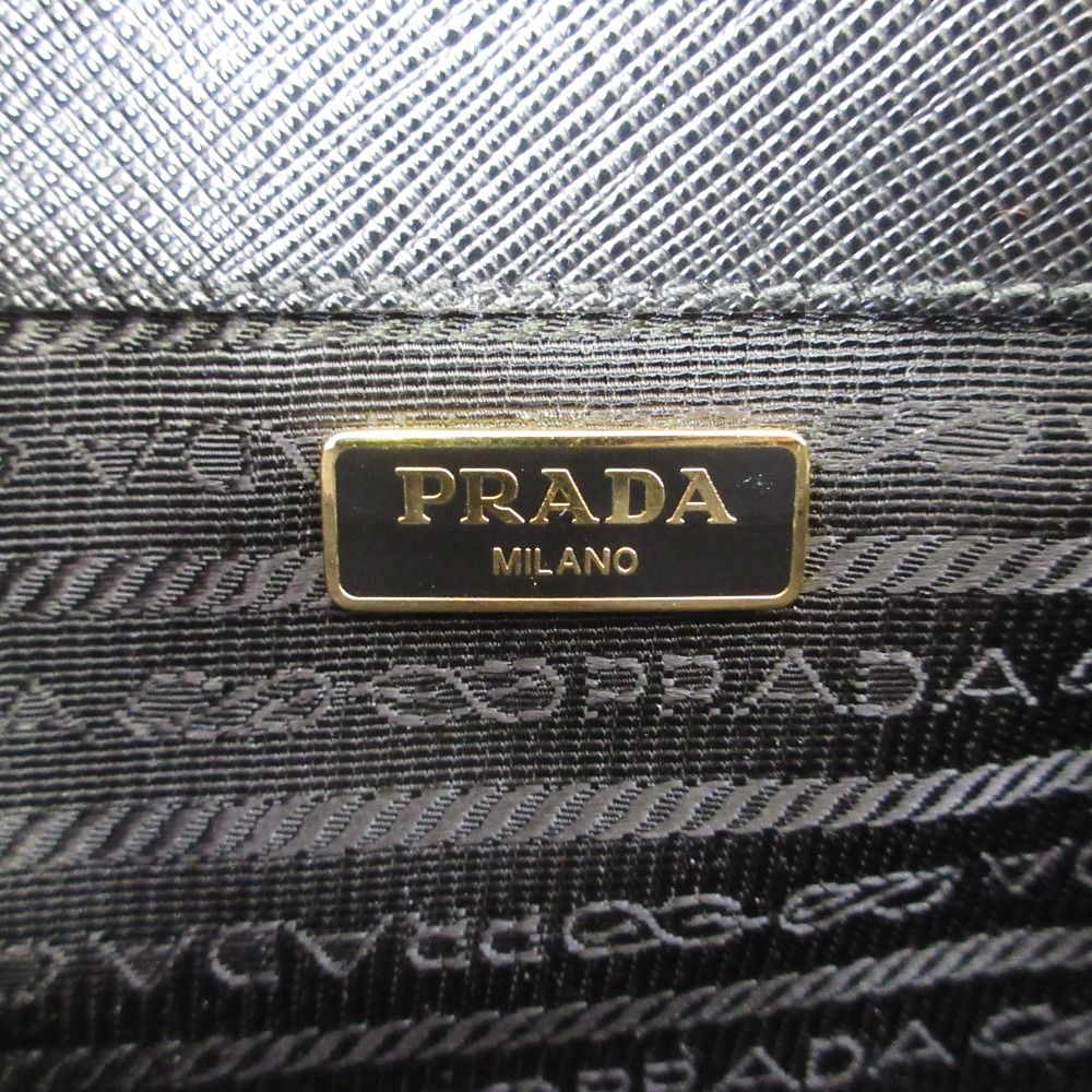 良品 PRADA プラダ サフィアーノレザー ハートモチーフターンロック チェーンウォレット BT770C ブラック レディース 古着 中古 USED 良品 PRADA プラダ サフィアーノレザー ハートモチーフターンロック