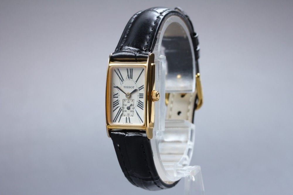 稼働品】TISSOT A222 ローマン タンク スモセコ クオーツ レディース