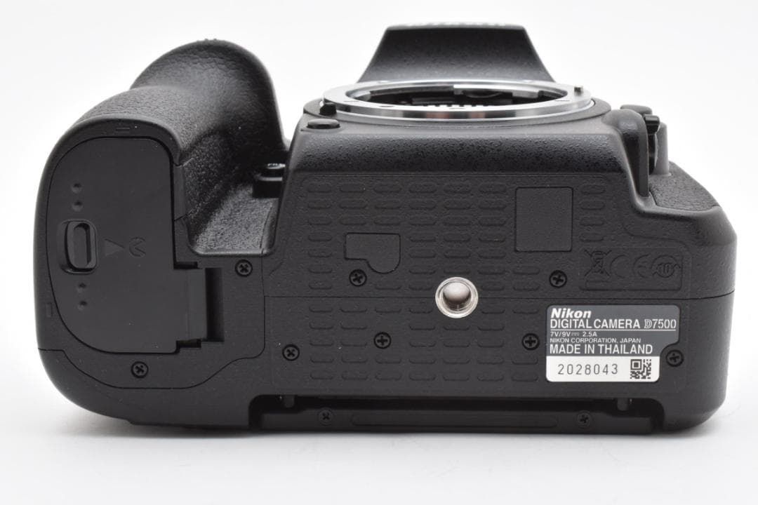 ☆極上品☆ニコン Nikon D7500 ボディシャッター回数400回#1814 ☆極上品☆ニコン Nikon D7500 ボディシャッター回数400回#1814