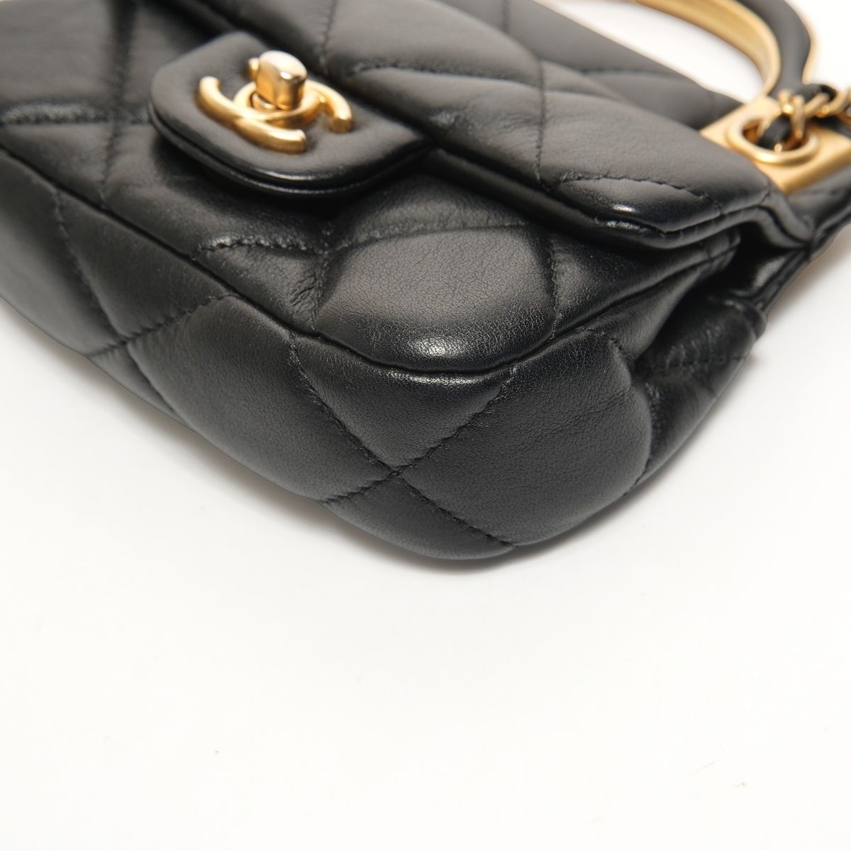 CHANEL シャネル ショルダーバッグ 31番台 2021-2022 マトラッセ