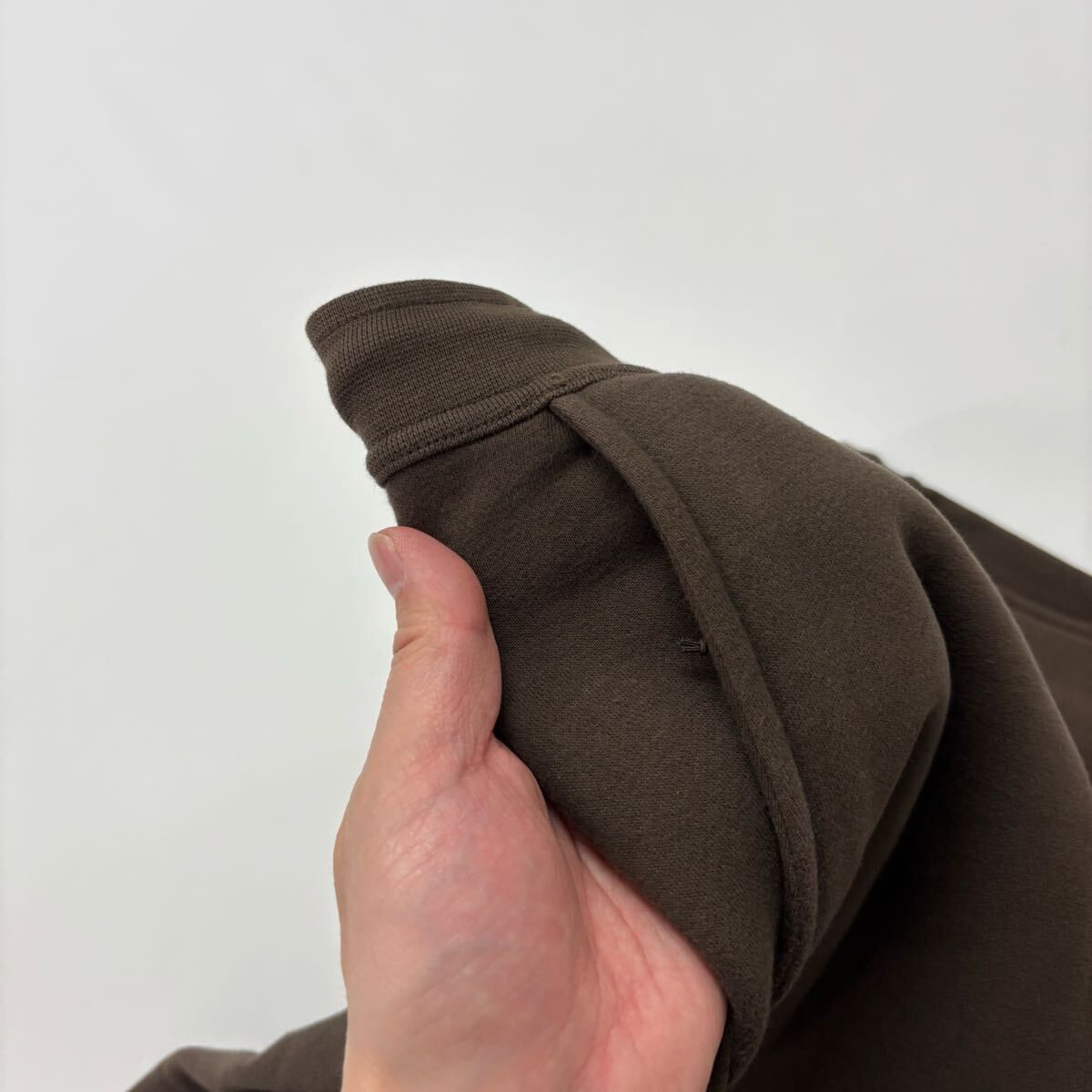 25aw アークテリクス エンブレム フリース ジョガー パンツ ブラウン