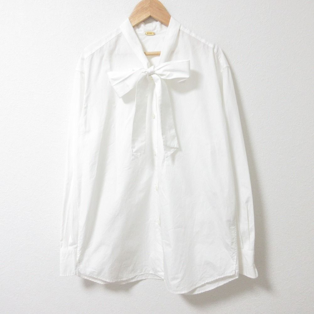 良品 23AW MUSE de Deuxieme Classe ミューズドゥドゥーズィーエムクラス BOWTIE シャツ ホワイト レディース 古着 中古 USED 良品 23AW MUSE de Deuxieme Classe ミューズドゥドゥーズィーエム