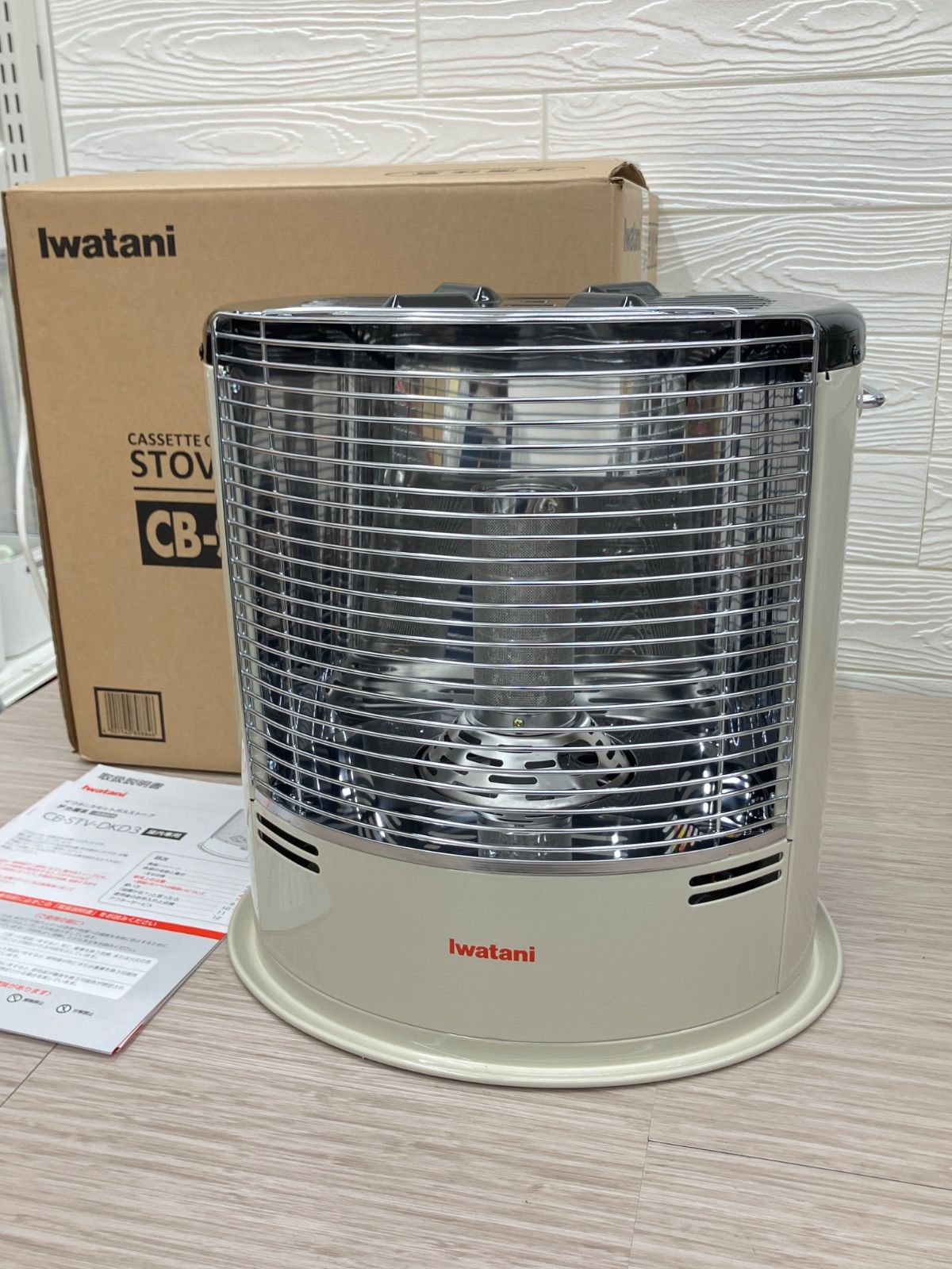 未使用】Iwatani イワタニ デカ暖Ⅲ CB-STV-DKD3 2025年製 カセット 