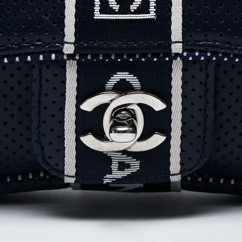 CHANEL シャネル ショルダーバッグ 9番台 2004s スポーツライン