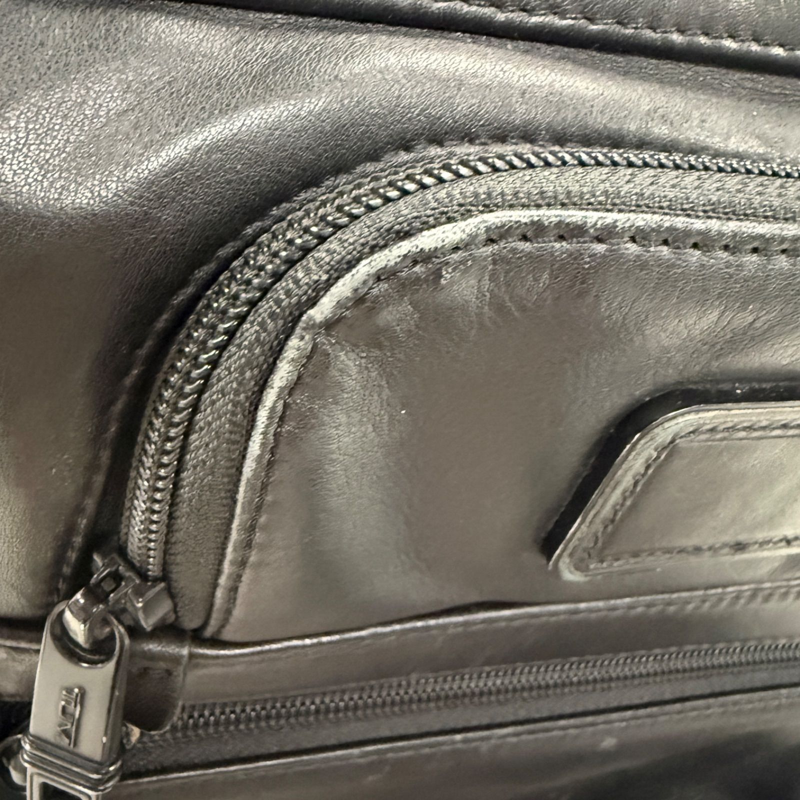 TUMI トゥミ 96141DH ALPHA ナパレザー エクスパンダブル ビジネス