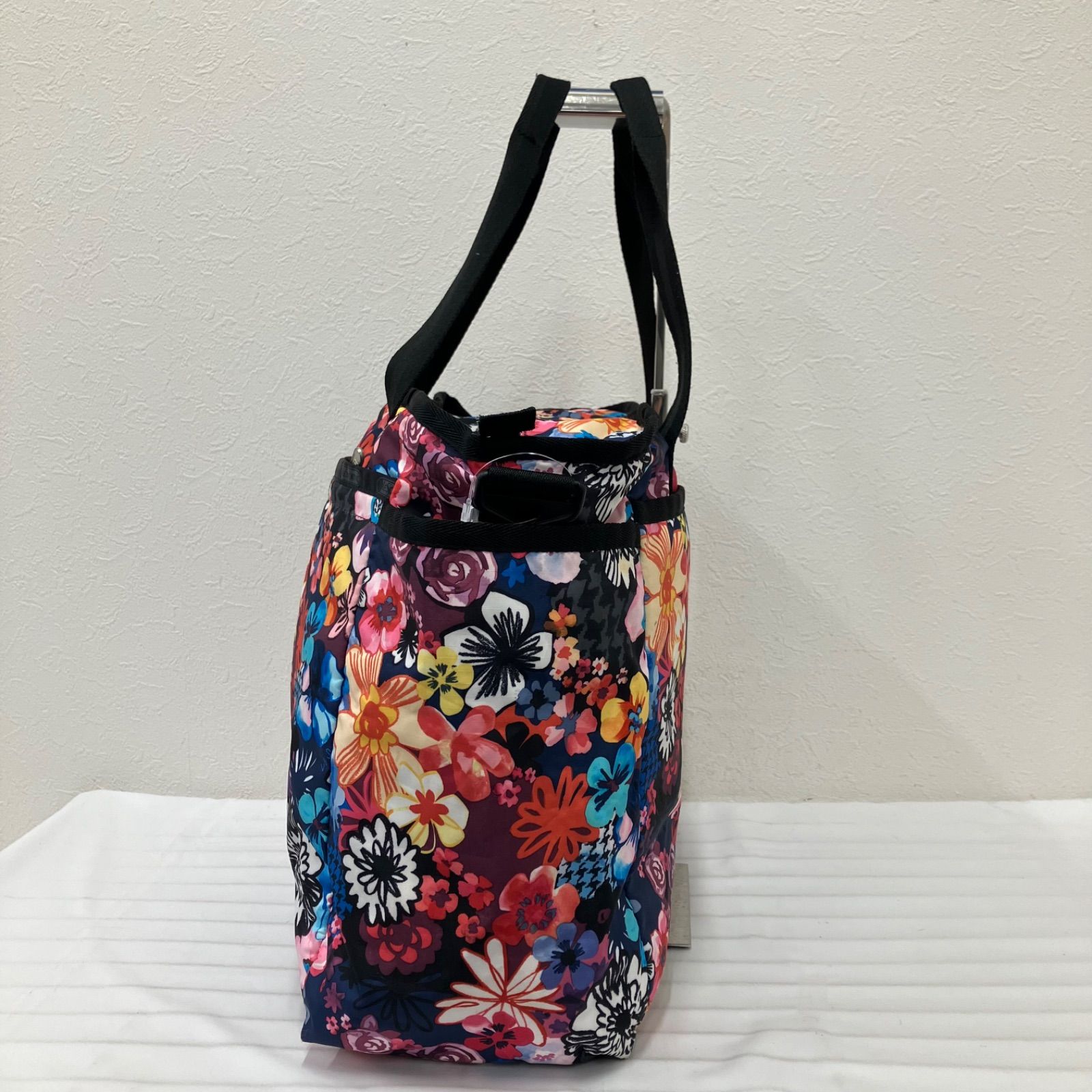 1100 LeSportsac レスポートサック 肩がけトートバッグ 大容量 ハワイ 