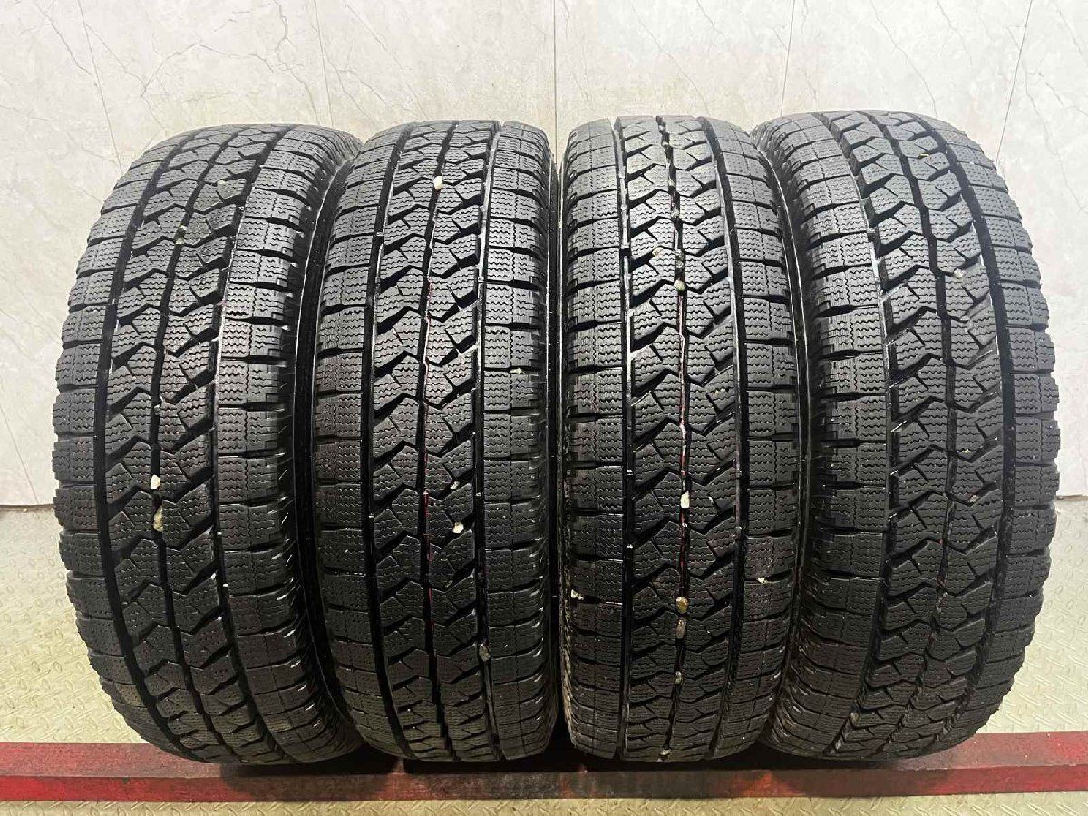 BS BRIDGESTONE BLIZZAK W979 215/70R15 107/105L LT 15インチ ライト 