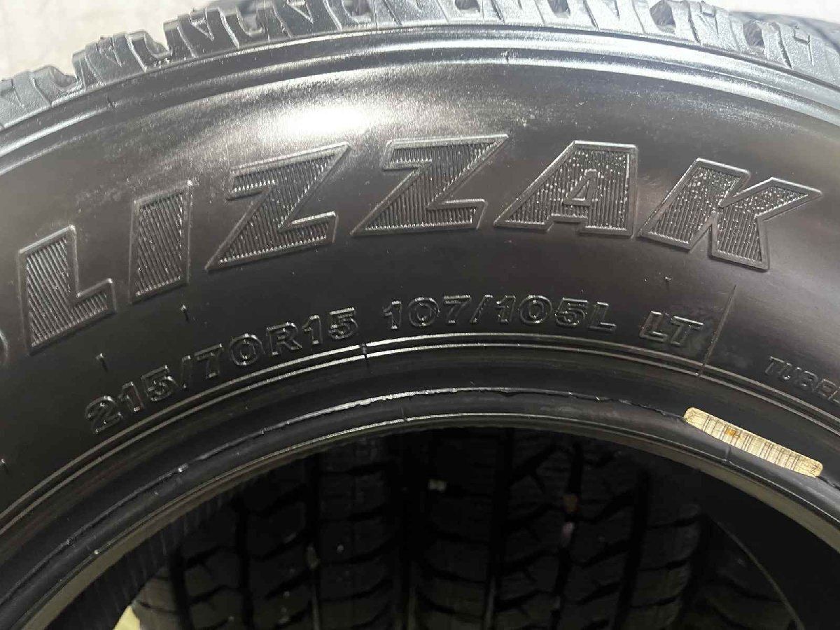 BS BRIDGESTONE BLIZZAK W979 215/70R15 107/105L LT 15インチ ライト 