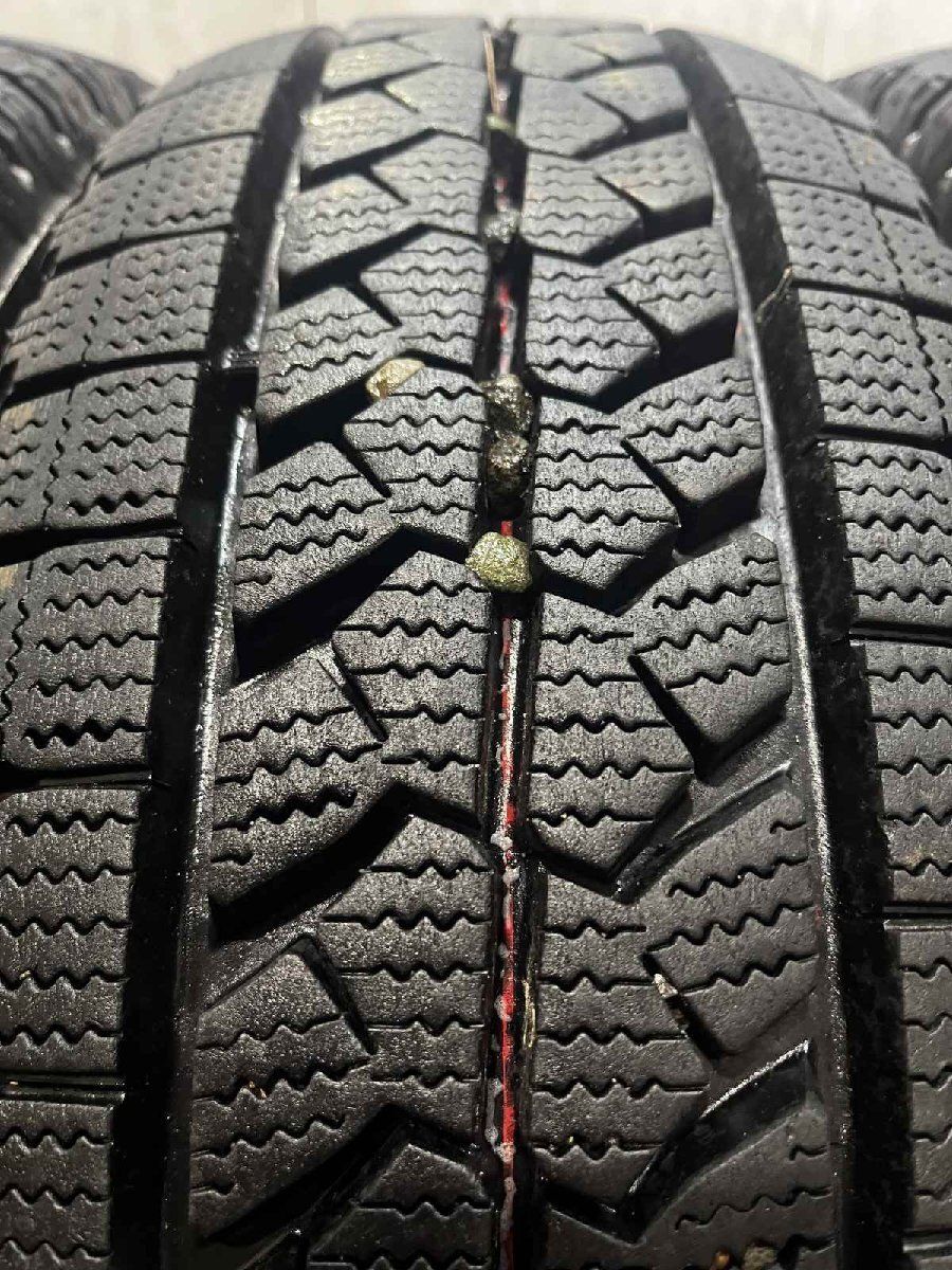 BS BRIDGESTONE BLIZZAK W979 215/70R15 107/105L LT 15インチ ライト 
