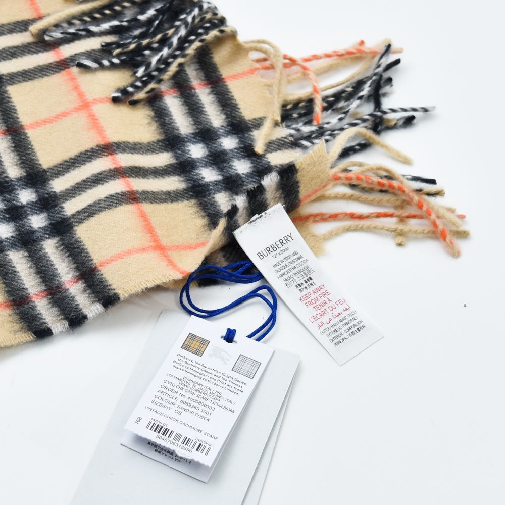 BURBERRY KIDS カシミアマフラー 8089369 B9368 バーバリー - メルカリ