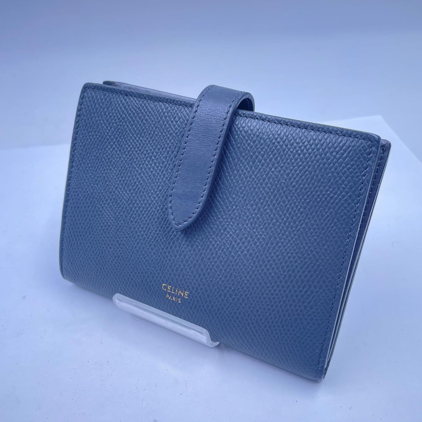 セリーヌ ミディアムストラップウォレット 二つ折り財布 CELINE 